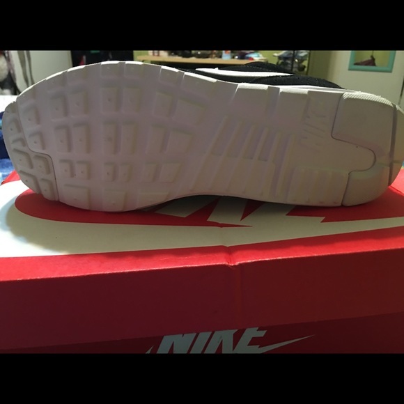 Nike Air Max Tavas LTR - MAN - Picture 3 of 3